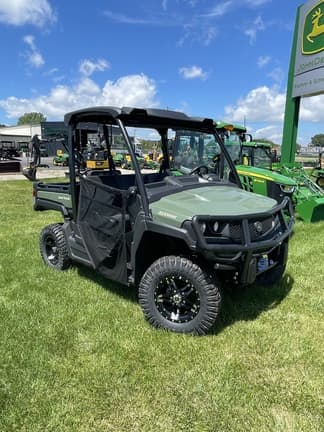Main image John Deere XUV 835M